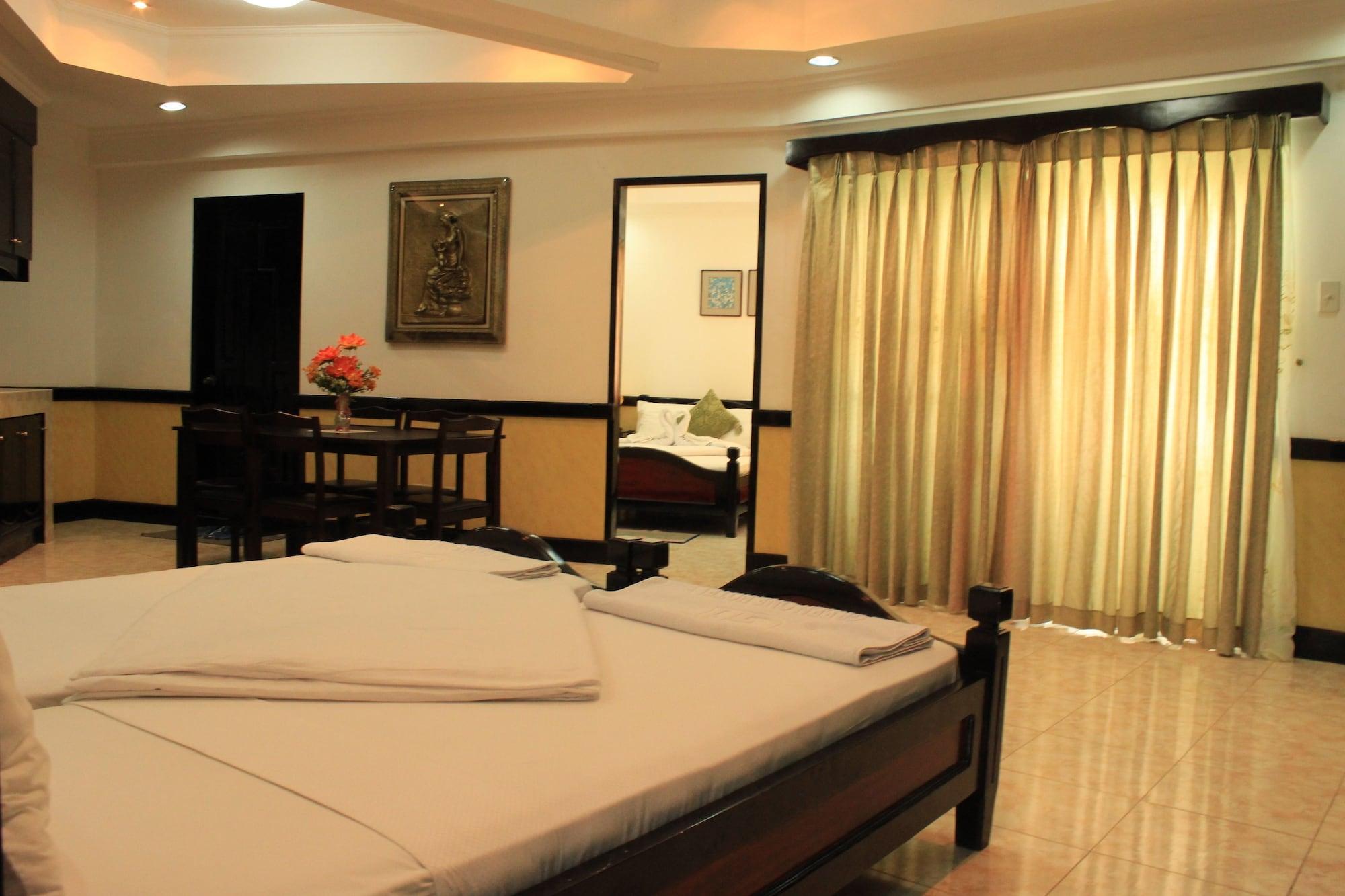 Green One Hotel Lapu-Lapu City Exterior photo