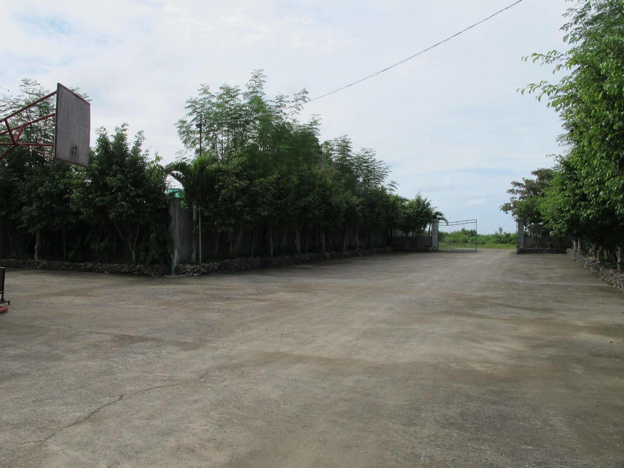 Green One Hotel Lapu-Lapu City Exterior photo